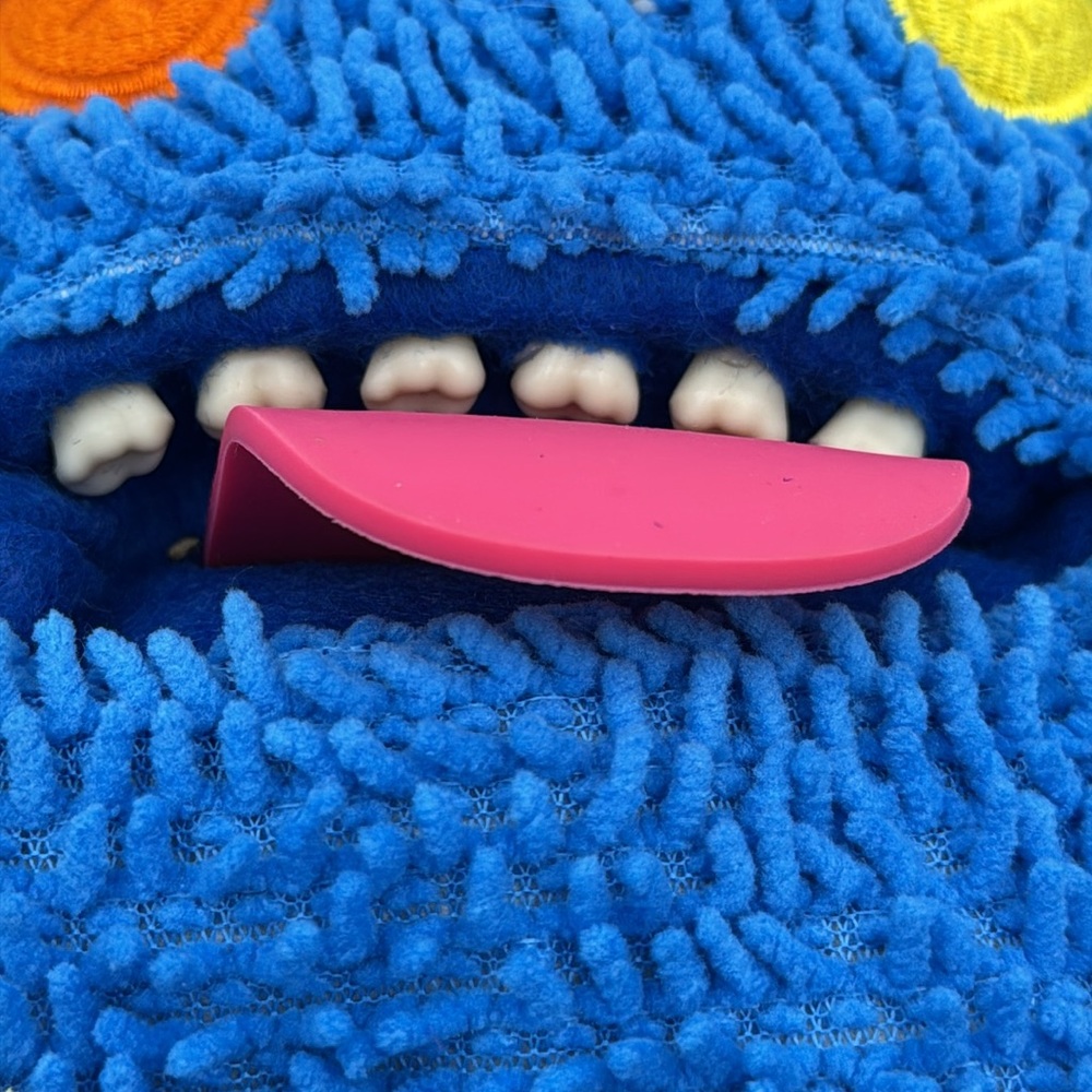 Fuggler Oogah Boogah Blue Plush‎ Dog Toy Squeaker NWT Funny Ugly - Picture 3 of 7